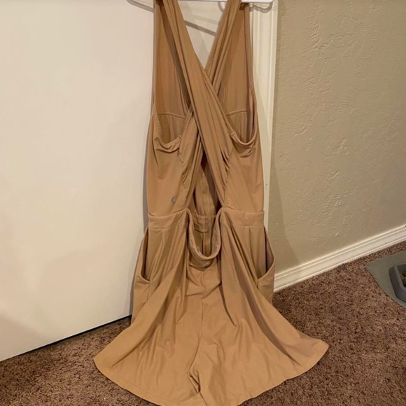 Khaki/camel short romper - Picture 5 of 10